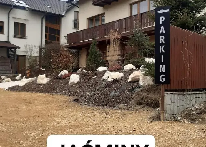 Bed & Breakfast Jasminowe Ogrody 3*